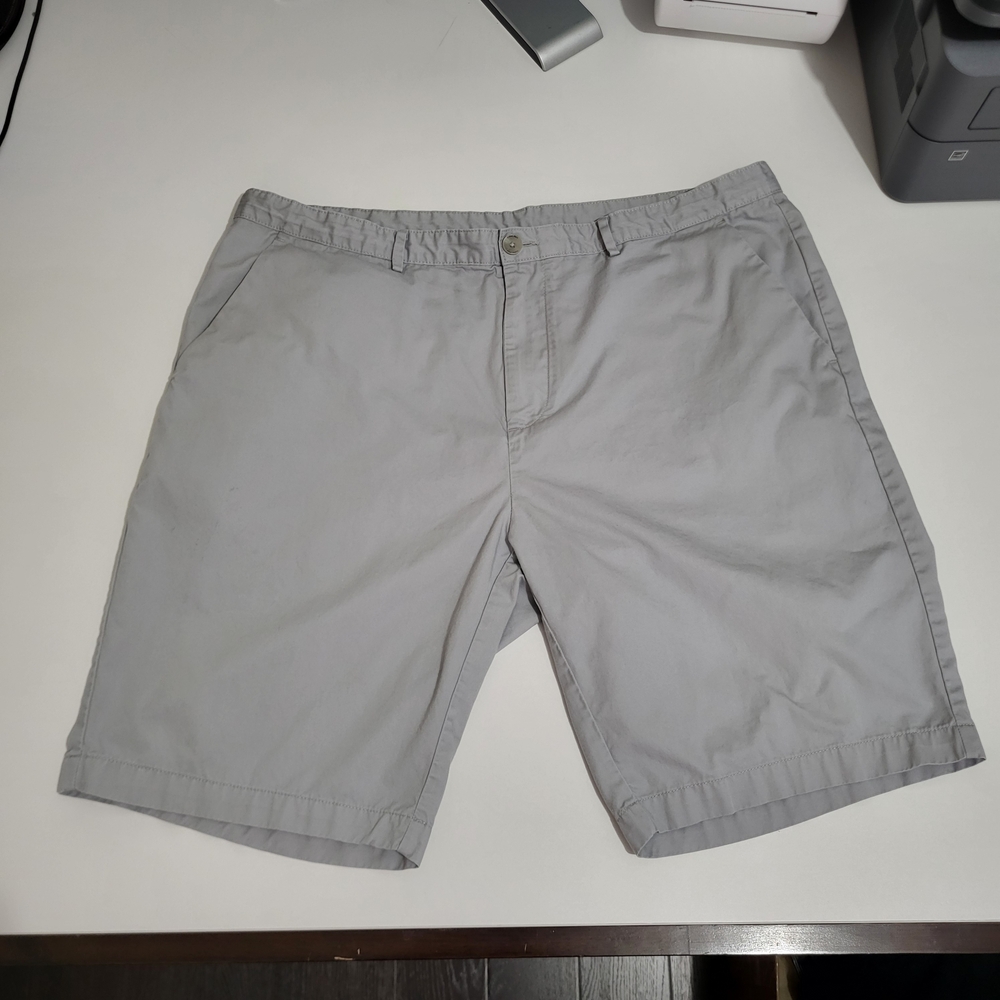Calvin Klein Men’s Grey Chino Shorts Size 40 Cotton Casual